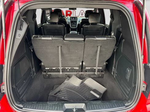 Used 2013 Dodge Grand Caravan R/T w/ Safety Sphere Group FWD image 18