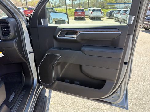 New 2026 GMC Sierra 1500 Elevation image 16