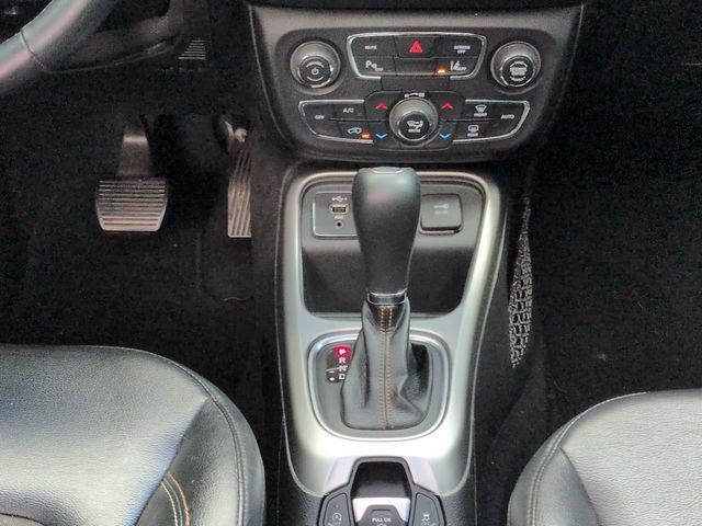 Used 2020 Jeep Compass Latitude FWD image 19