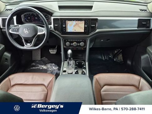 Certified 2023 Volkswagen Atlas SEL Premium AWD/4WD image 30