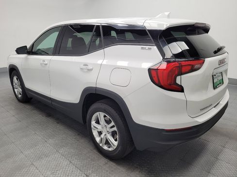 Used 2020 GMC Terrain SLE w/ LPO, Floor Liner Package FWD image 3