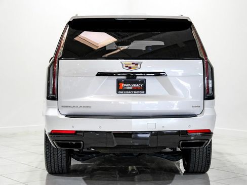 Used 2025 Cadillac Escalade Sport Platinum w/ LPO, Floor Liner Package image 10