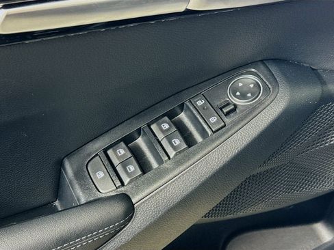 Certified 2024 Kia Seltos EX AWD/4WD image 18