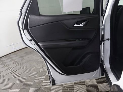 Used 2024 Chevrolet Blazer Premier w/ Enhanced Convenience Package FWD image 29