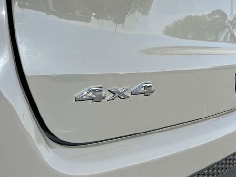 Used 2019 Jeep Compass Limited image 13