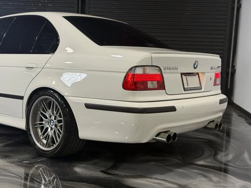 Used 2003 BMW M5 image 10