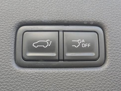 Certified 2025 Kia Carnival SX Prestige FWD image 16