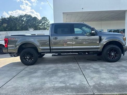 Used 2019 Ford F250 Lariat w/ Lariat Ultimate Package AWD/4WD image 8