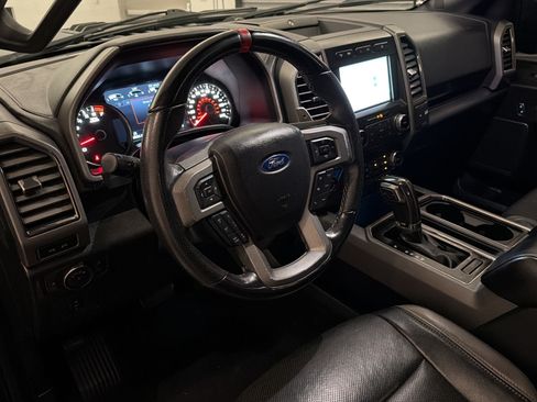 Used 2018 Ford F150 Raptor w/ Equipment Group 802A Luxury AWD/4WD image 4