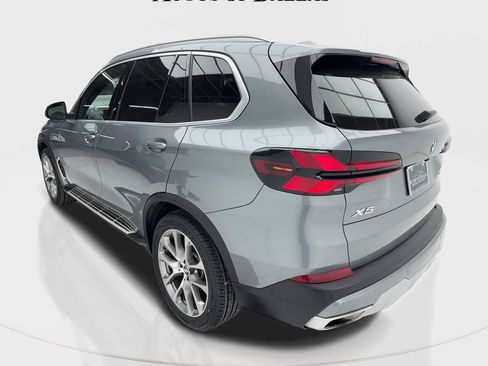 Used 2024 BMW X5 sDrive40i image 12