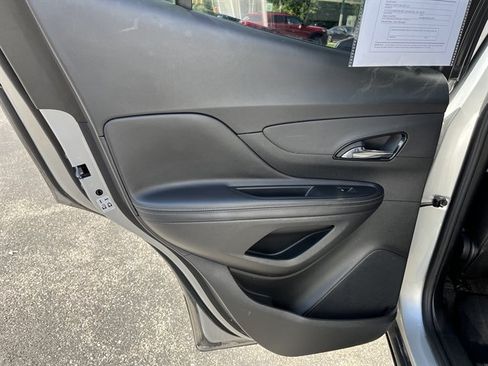 Used 2018 Buick Encore Sport Touring AWD/4WD image 27