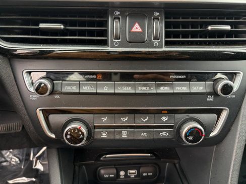 Used 2019 Kia Optima LX image 22