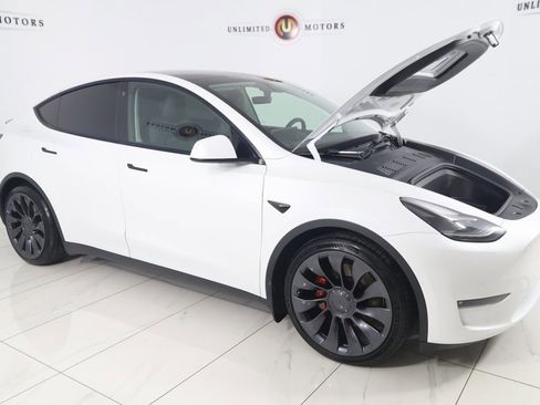 Used 2022 Tesla Model Y Performance image 21