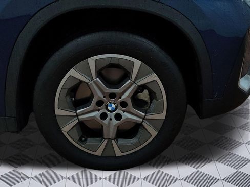 Used 2023 BMW X1 xDrive28i image 11