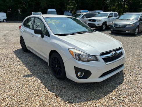 Used 2014 Subaru Impreza 2.0i AWD/4WD image 6