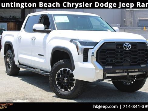 Used 2022 Toyota Tundra SR5 w/ TRD Off-Road Package AWD/4WD image 1