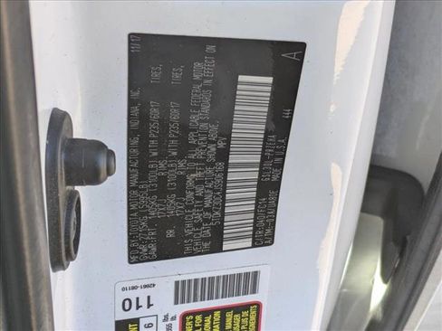 Used 2018 Toyota Sienna LE image 27