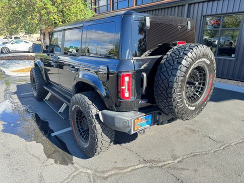 Used 2022 Ford Bronco Wildtrak AWD/4WD image 3