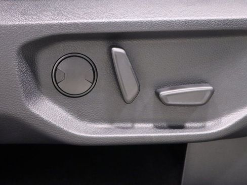 New 2025 Ford Ranger Lariat w/ Black Appearance Package image 17