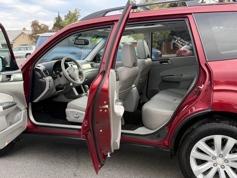Used 2012 Subaru Forester 2.5X Limited image 20