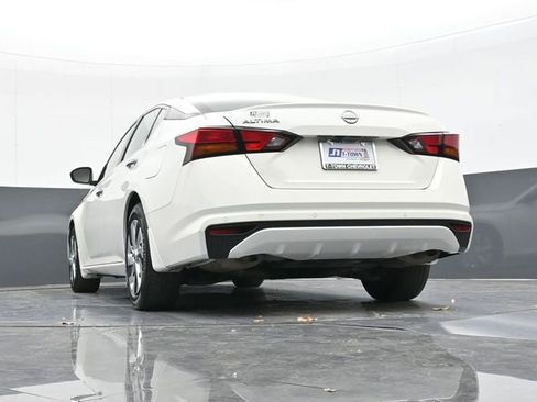 Used 2024 Nissan Altima 2.5 S image 43