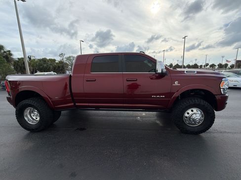 Used 2023 RAM 3500 Limited AWD/4WD image 8
