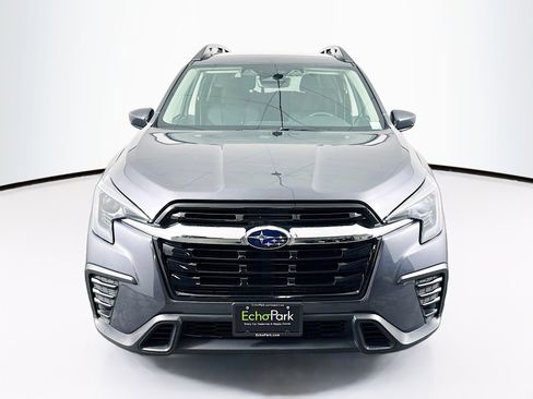 Used 2024 Subaru Ascent Premium w/ Convenience Package image 2