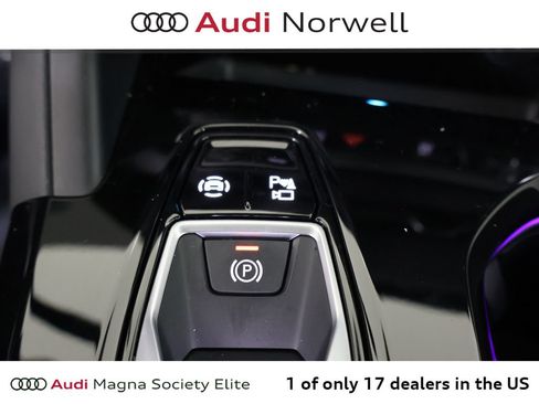 Certified 2025 Audi Q5 Premium w/ Premium Plus AWD/4WD image 5