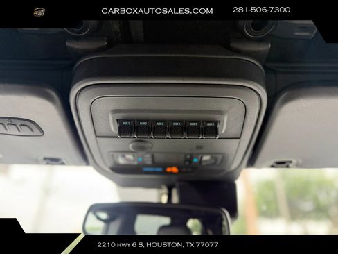 Used 2024 Ford Bronco Wildtrak AWD/4WD image 15