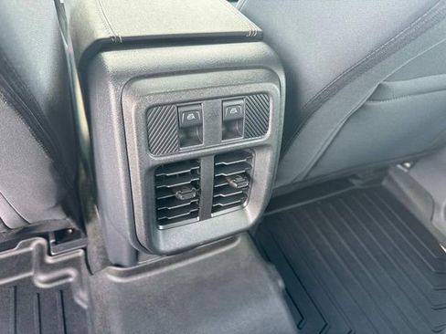 Used 2025 Ford Bronco 4-Door image 17