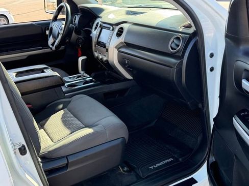 Used 2019 Toyota Tundra SR5 w/ SR5 Convenience Package image 26