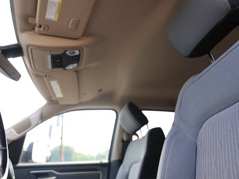 Used 2019 RAM 1500 Big Horn AWD/4WD image 22