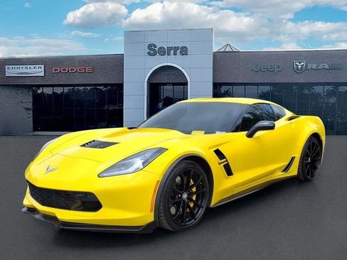 Used 2019 Chevrolet Corvette Grand Sport RWD image 3