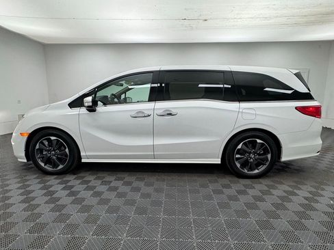 Used 2023 Honda Odyssey Elite image 12