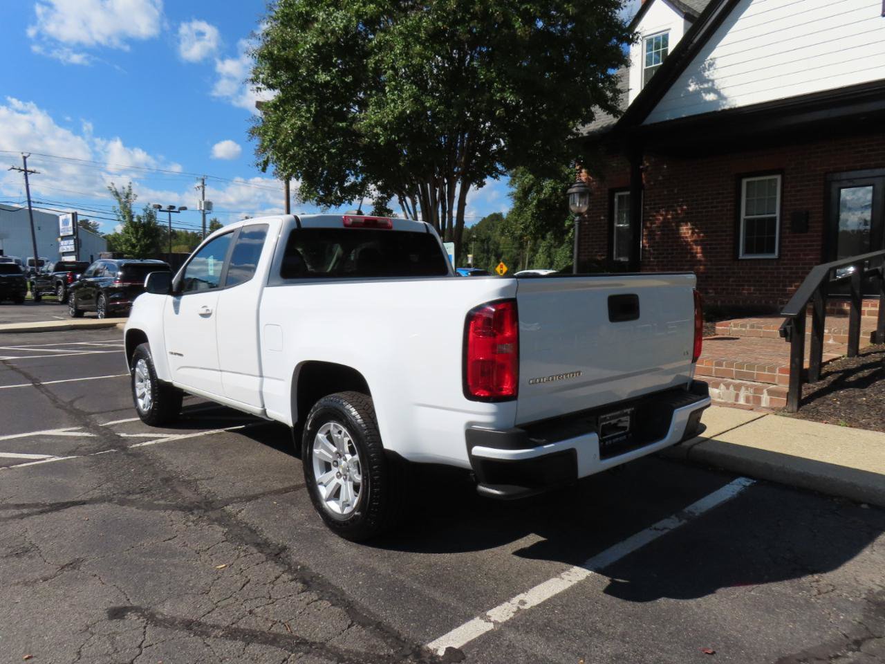 Used 2022 Chevrolet Colorado LT w/ Fleet Safety Package RWD image 5