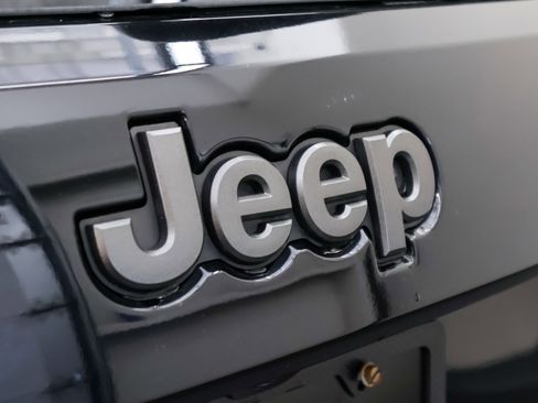 Used 2021 Jeep Grand Cherokee Limited w/ Quick Order Package 28K 80th image 43