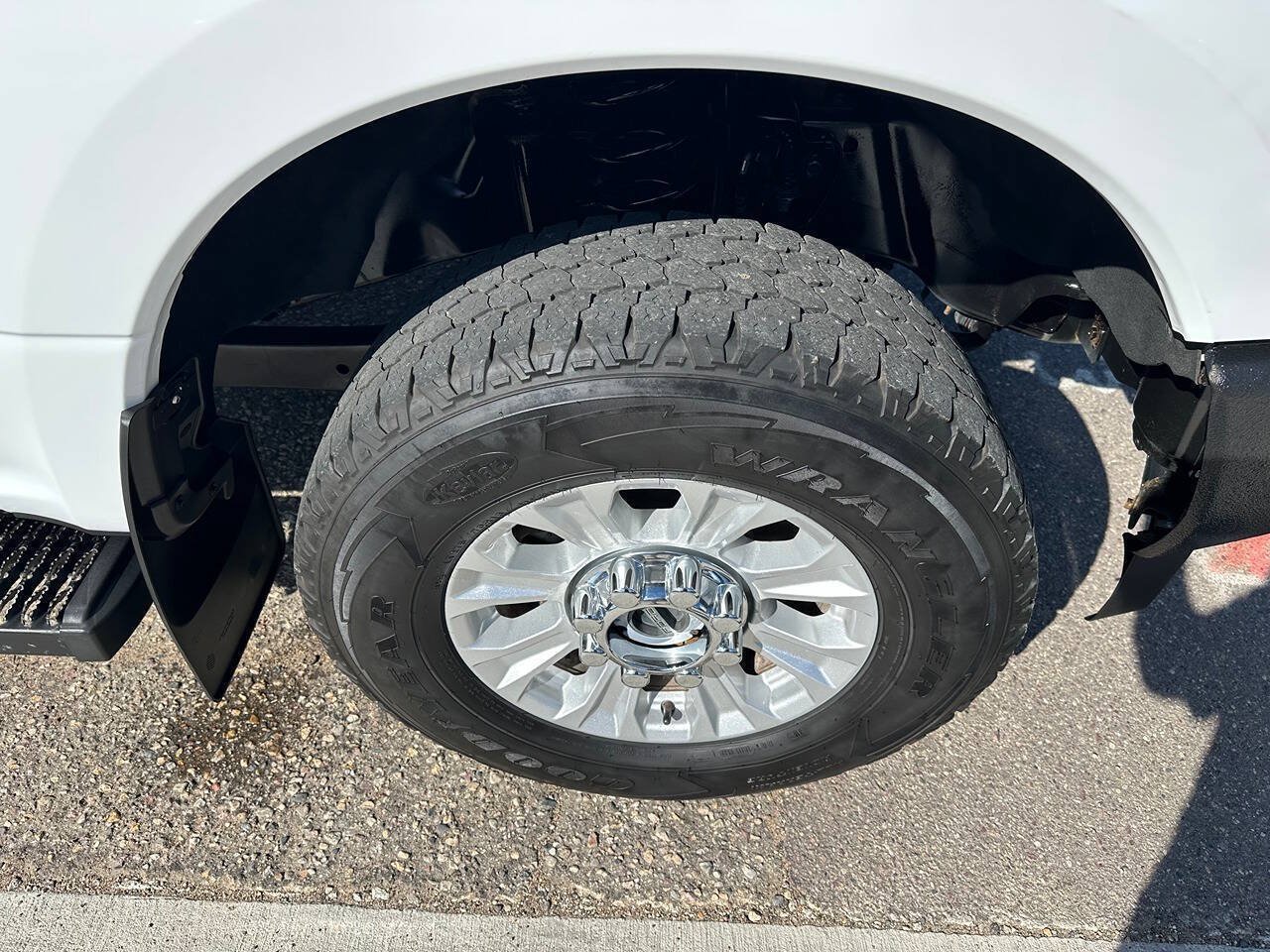 Used 2019 Ford F350 XL w/ Power Equipment Group AWD/4WD image 10
