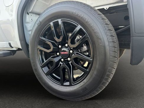Used 2023 GMC Sierra 1500 Elevation image 21