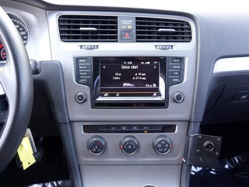 Used 2015 Volkswagen Golf TDI S FWD image 74