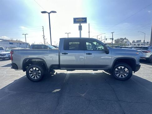 Used 2024 Chevrolet Silverado 2500 Custom w/ Custom Value Package image 31