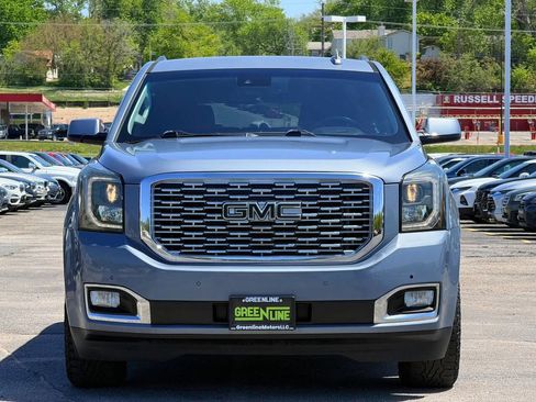 Used 2016 GMC Yukon XL SLT AWD/4WD image 3