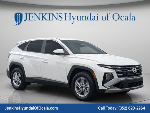 New 2026 Hyundai Tucson SE FWD image 1