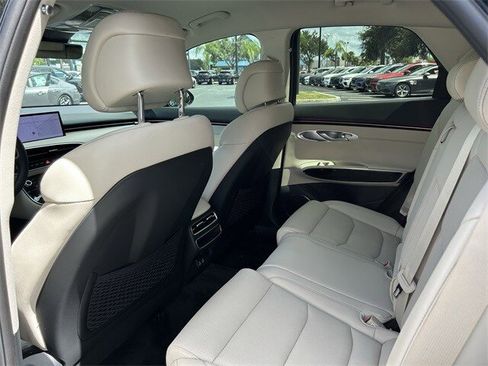 Used 2026 Genesis GV70 2.5T image 19