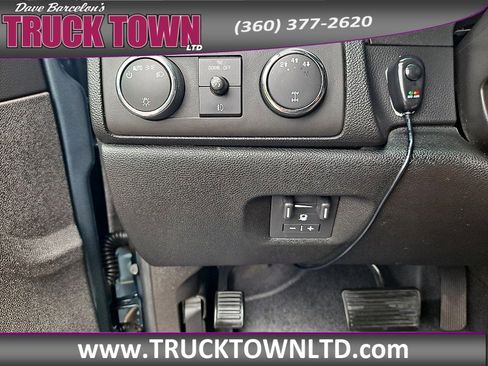 Used 2010 Chevrolet Silverado 2500 LTZ w/ Convenience Package image 21
