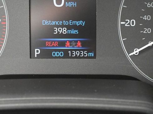 Used 2025 Toyota Corolla LE image 13