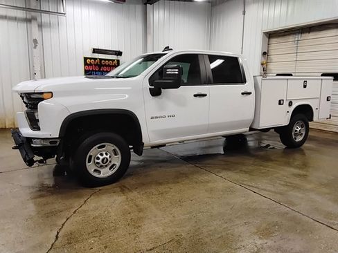 Used 2023 Chevrolet Silverado 2500 W/T w/ WT Convenience Package RWD image 5