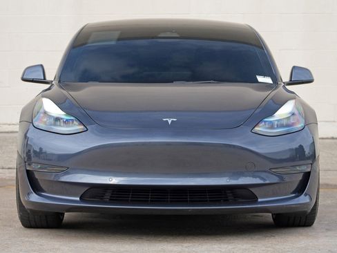 Used 2022 Tesla Model 3 Performance AWD/4WD image 7
