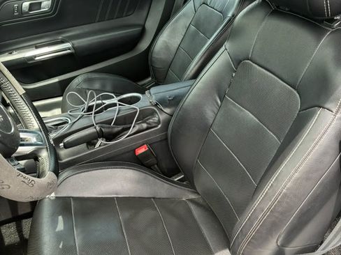 Used 2020 Ford Mustang Premium RWD image 3