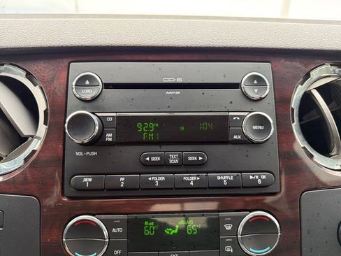 Used 2010 Ford F250 Lariat AWD/4WD image 13
