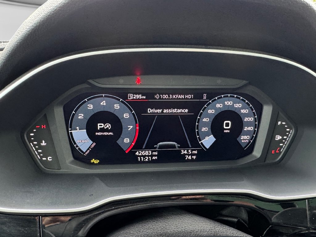 Used 2025 Audi Q3 2.0T Premium AWD/4WD image 12